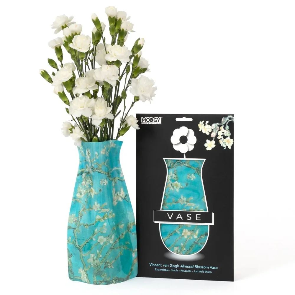 Modgy Plastic Vase
